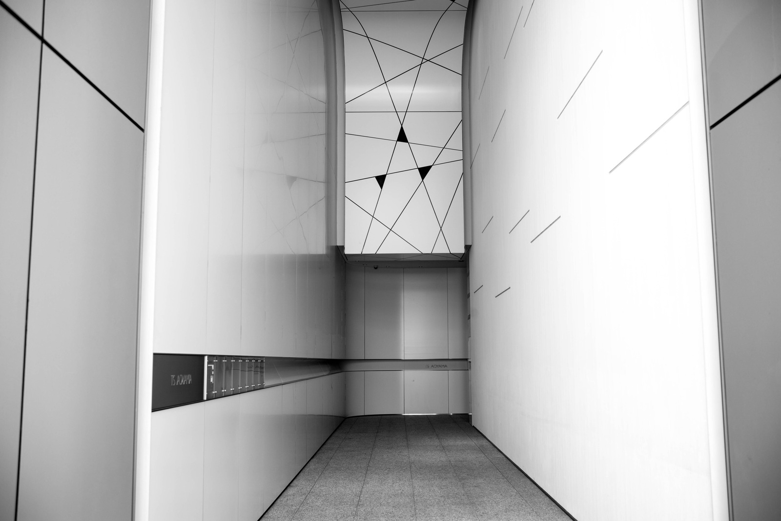 Elegance in Minimalism