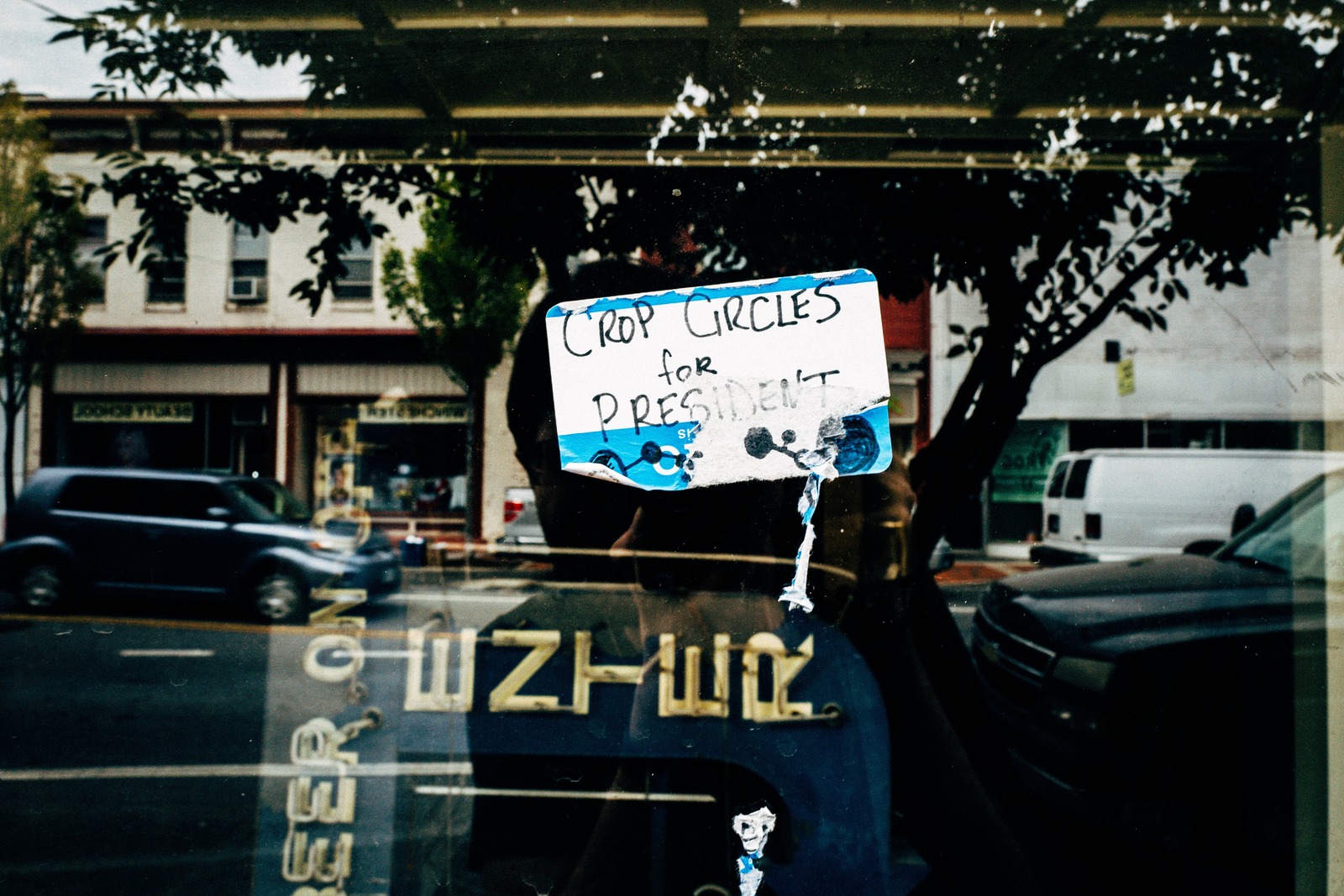 Political Satire on Glass