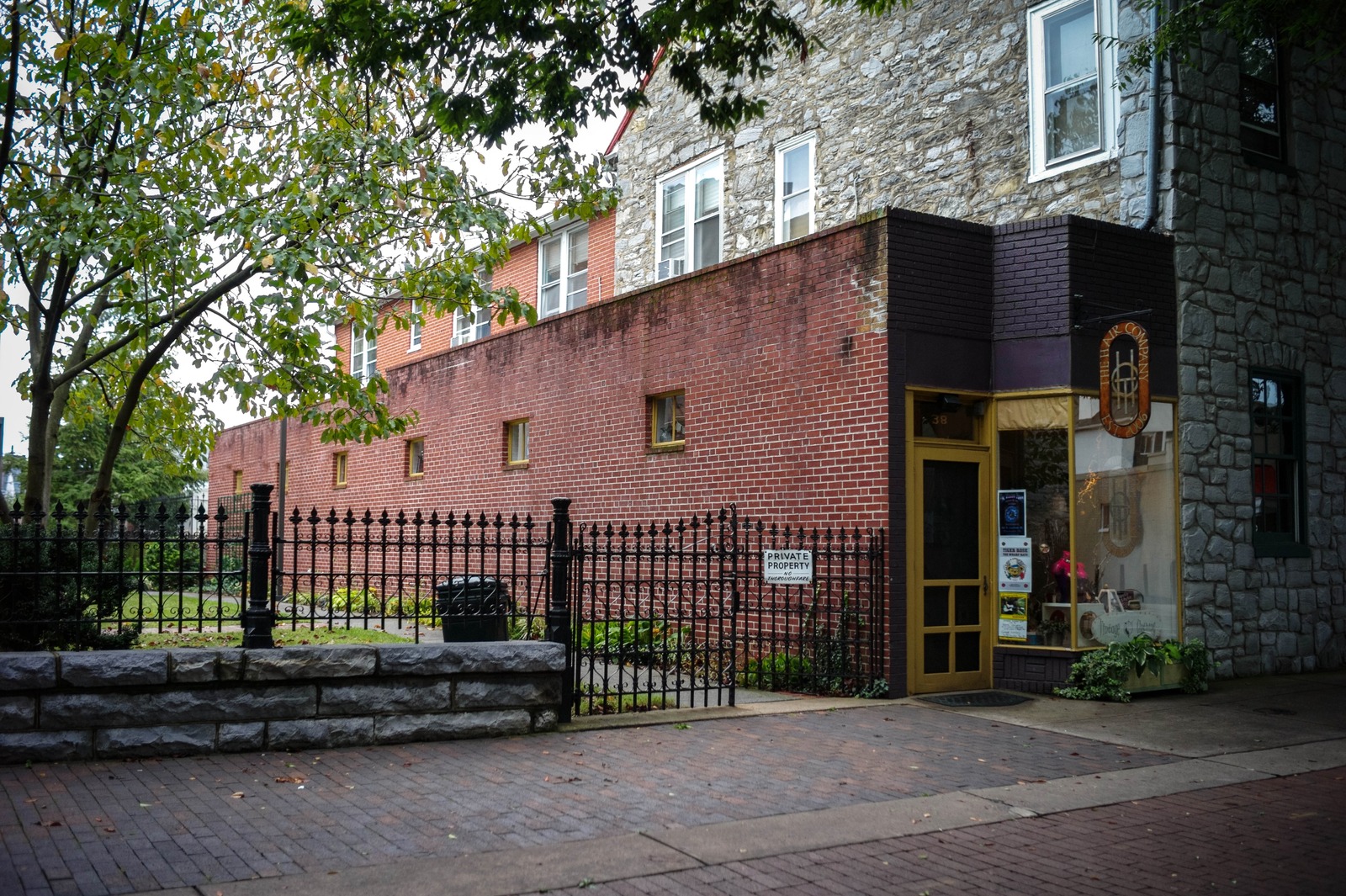 Urban Charm and Quietude