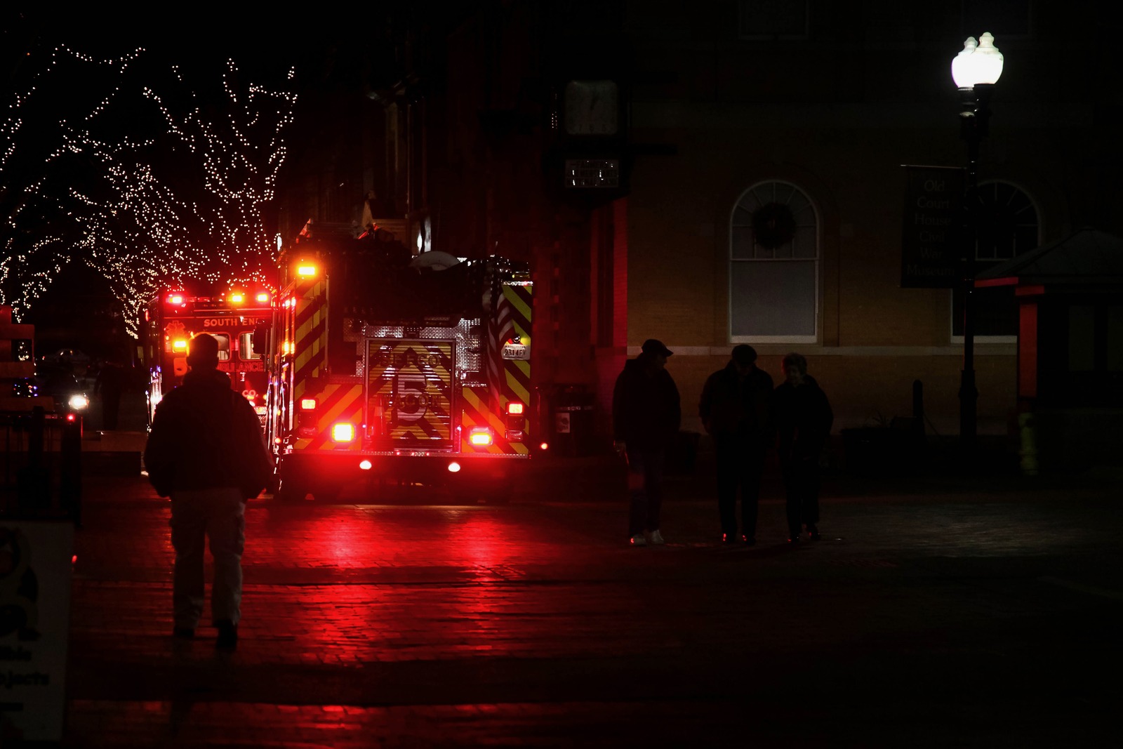 Silent Night, Sirens Glow