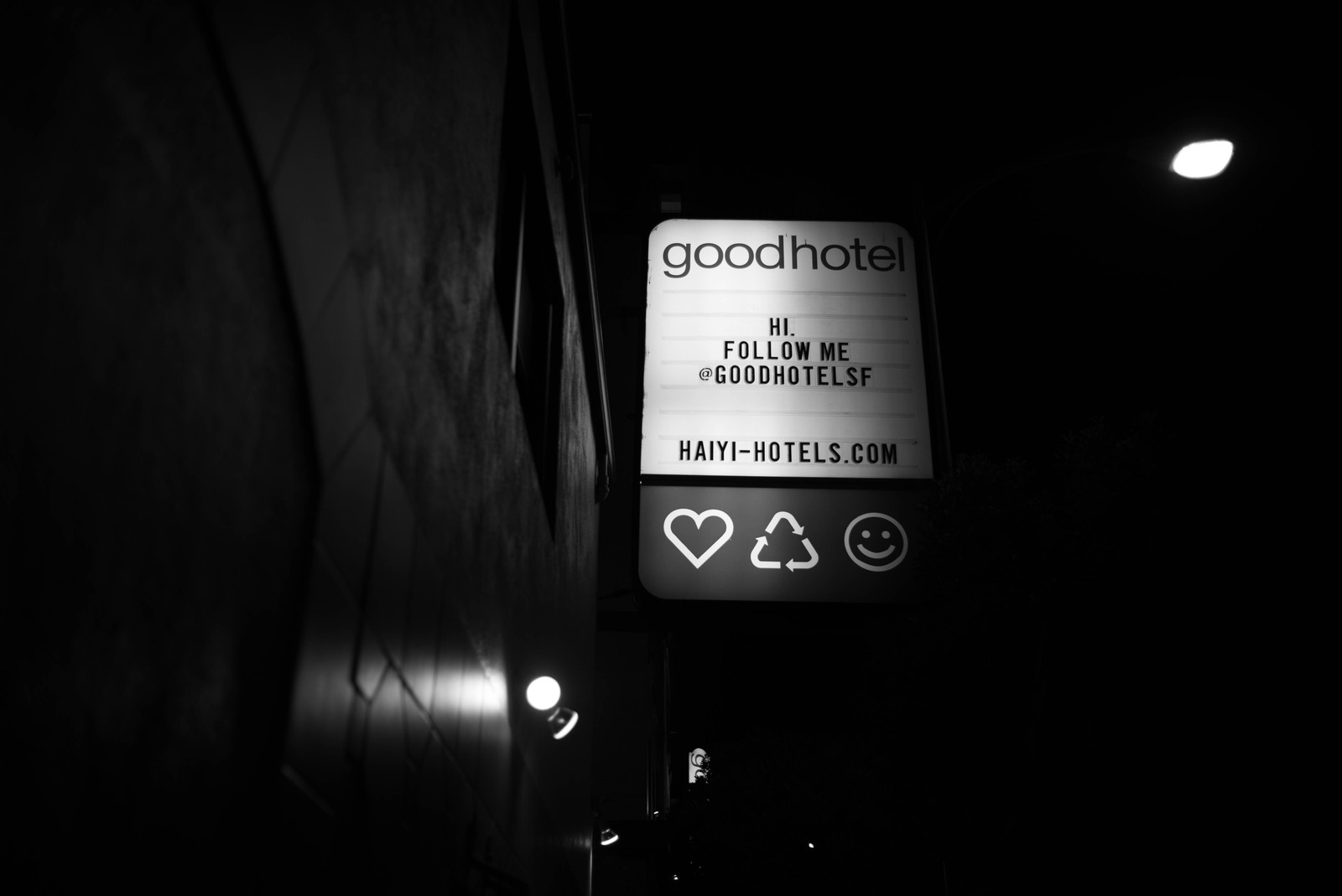 Neon Nights: Invitation