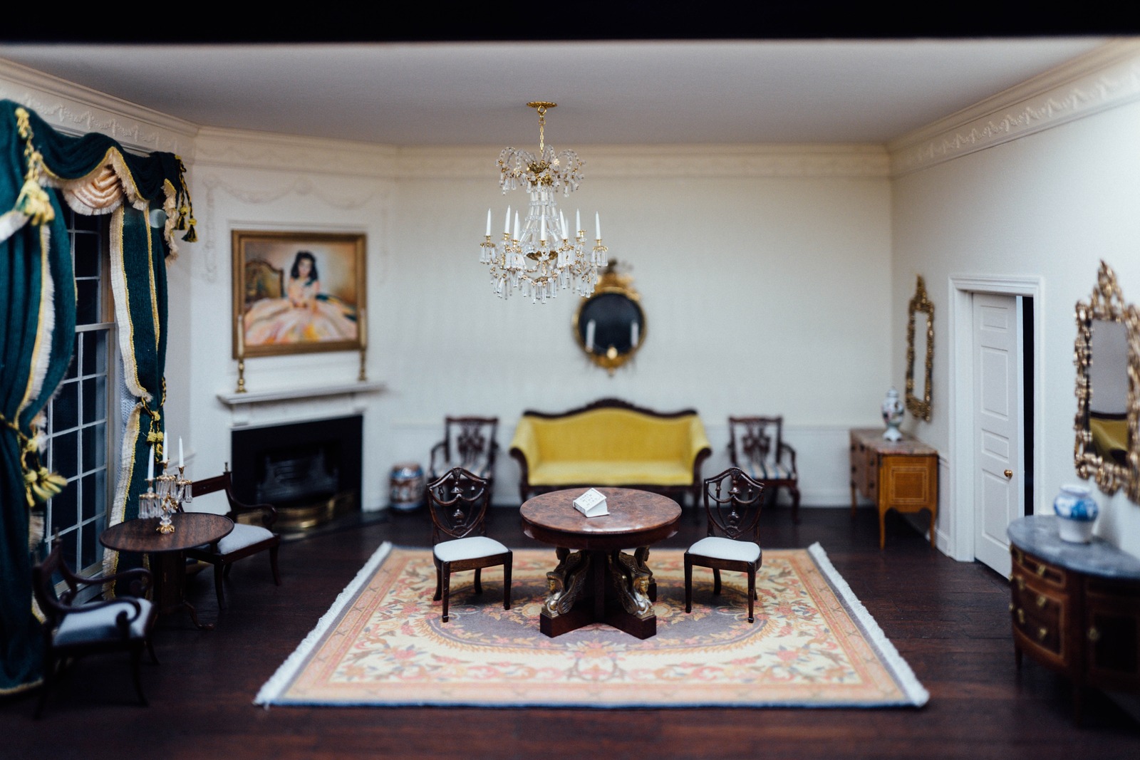 Elegance in Miniature