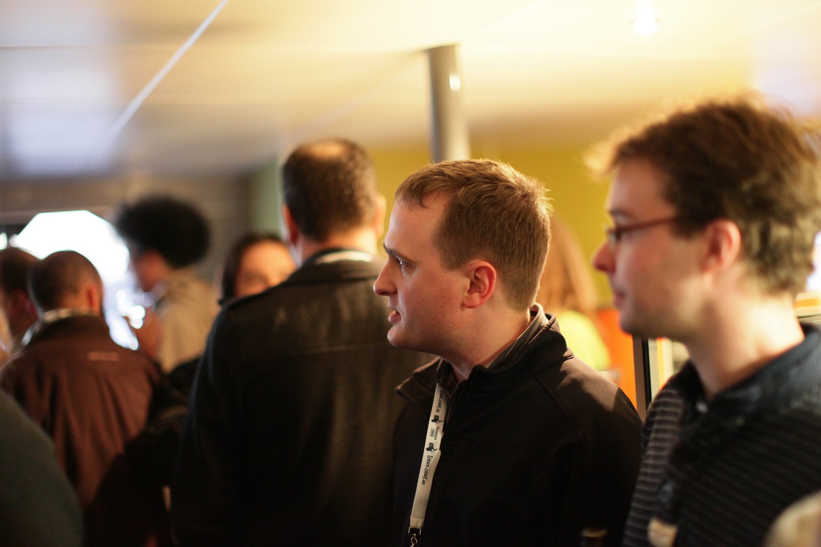 Engaged Conversations in a Crowd