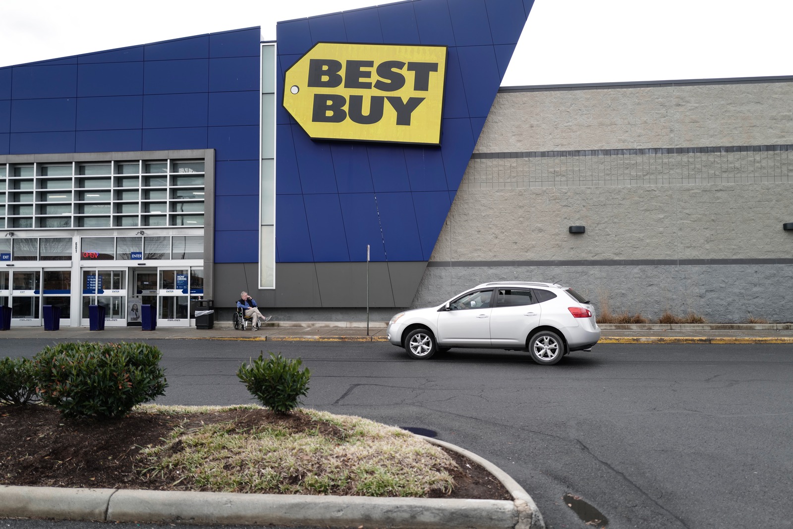 Everyday Life at Best Buy