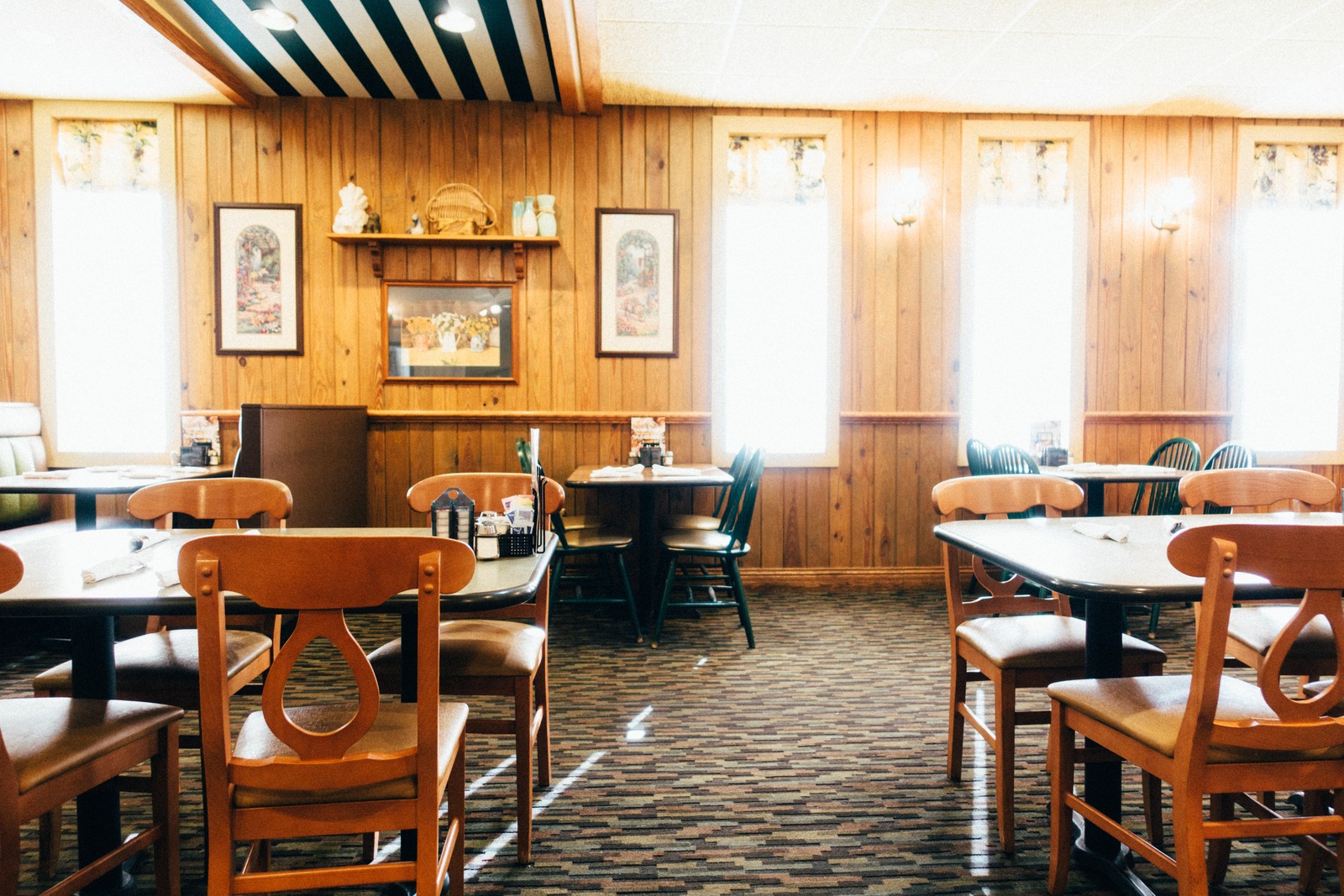 A Rustic Dining Space