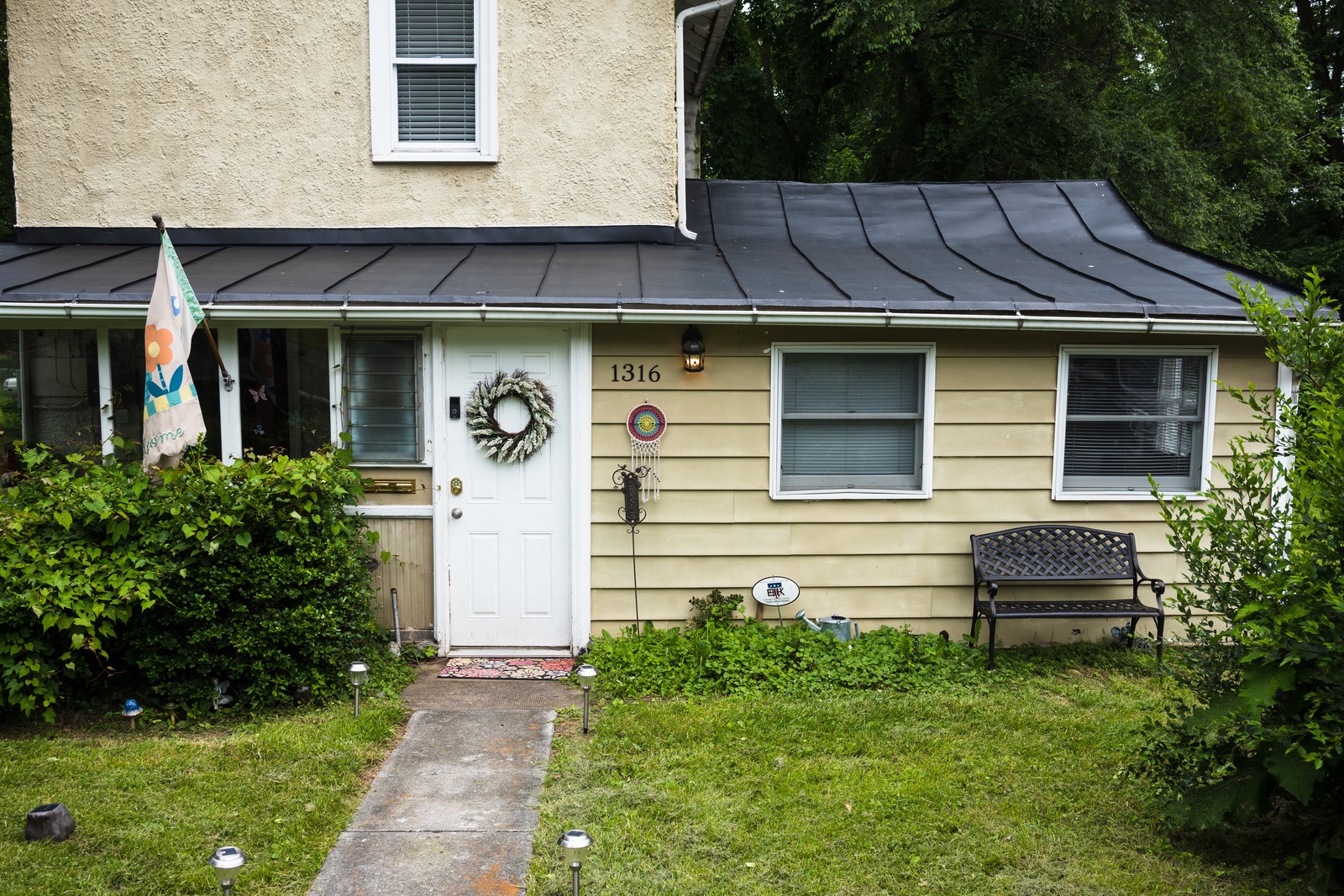 Charming Suburban Entrance