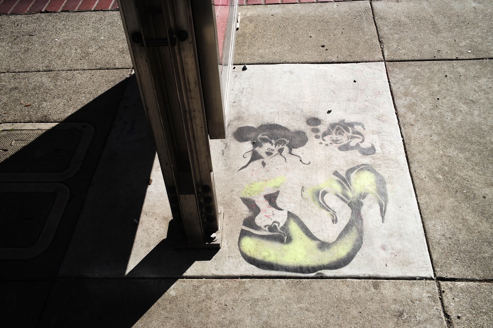 Urban Mermaid Graffiti