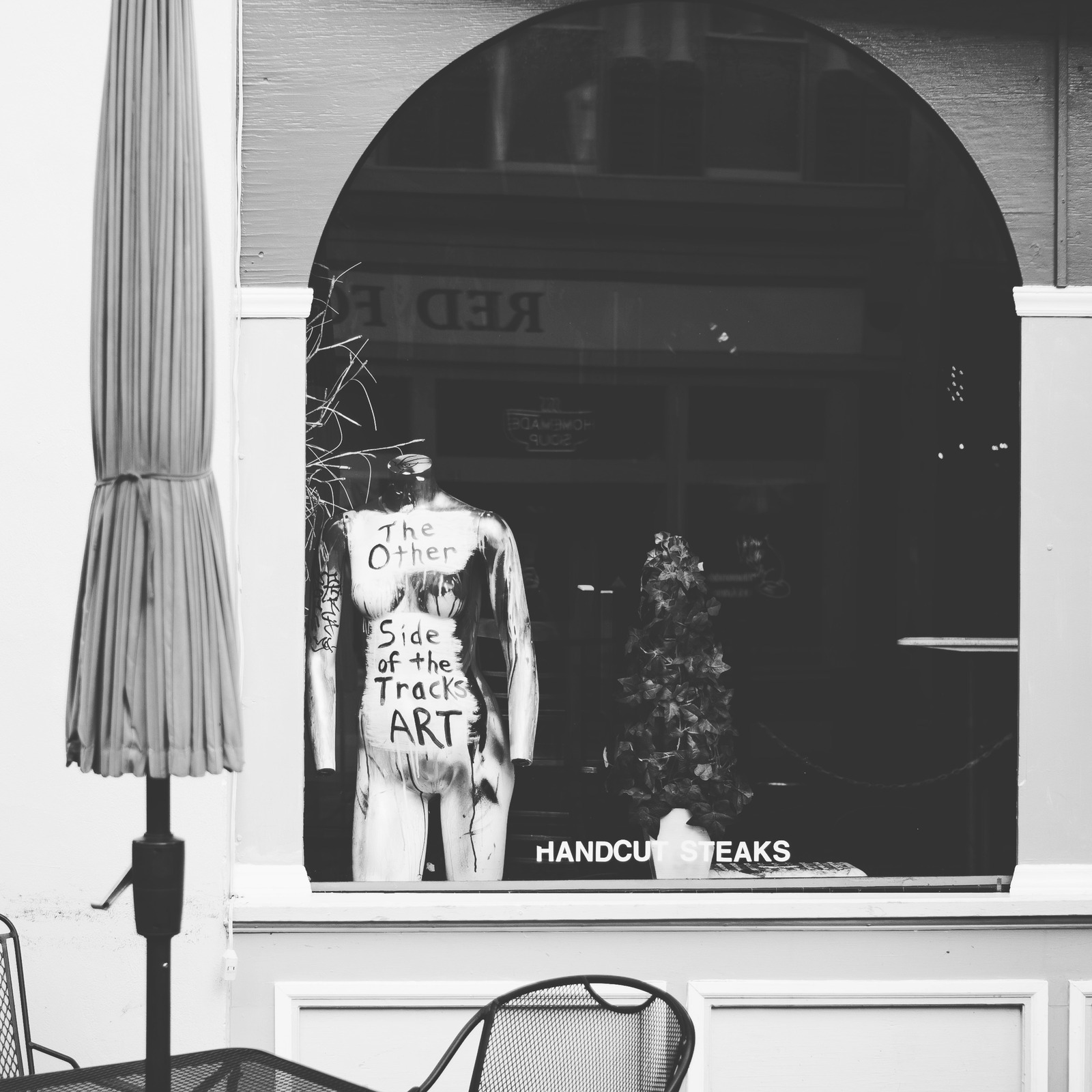 Reflective Urban Artistry