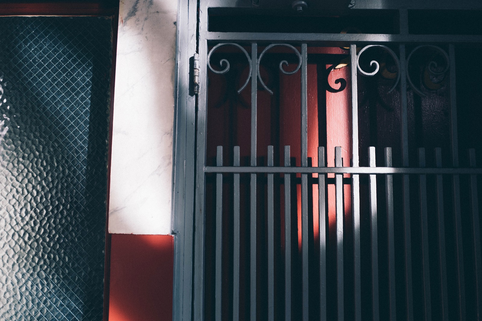 Urban Shadows and Light