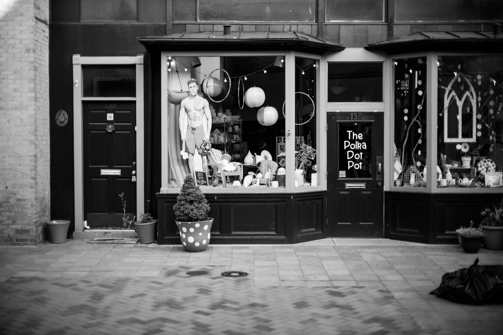 Quirky Shopfront Encounter