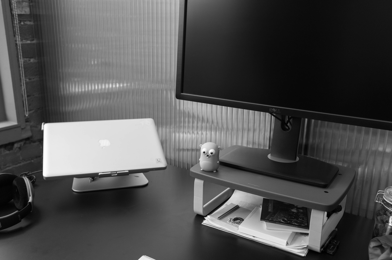 Monochrome Workspace
