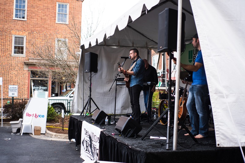 Local Tunes Under the Tent