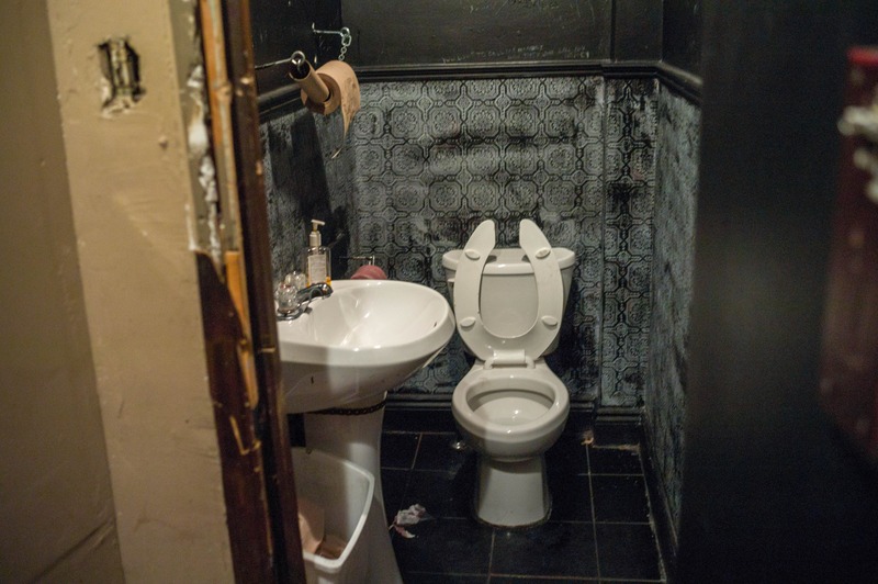 Intimate Space of Reflection