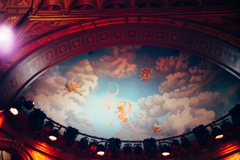 Heavenly Ceiling Elegance