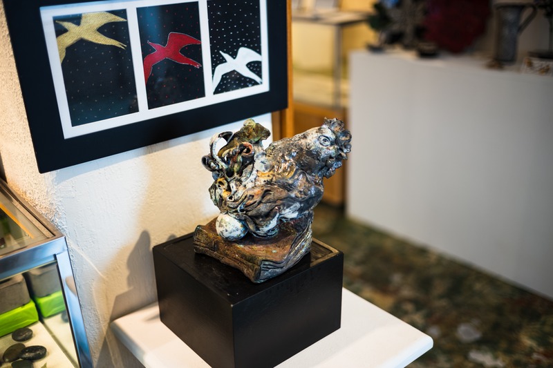 Artful Display of Contrasts