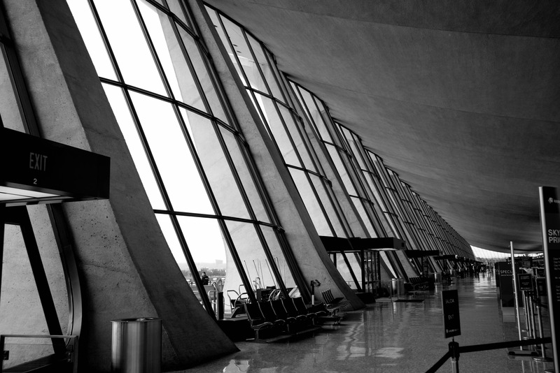 Modern Architectural Serenity