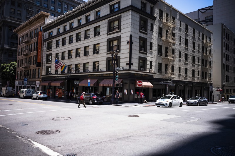 Urban Intersection Alive