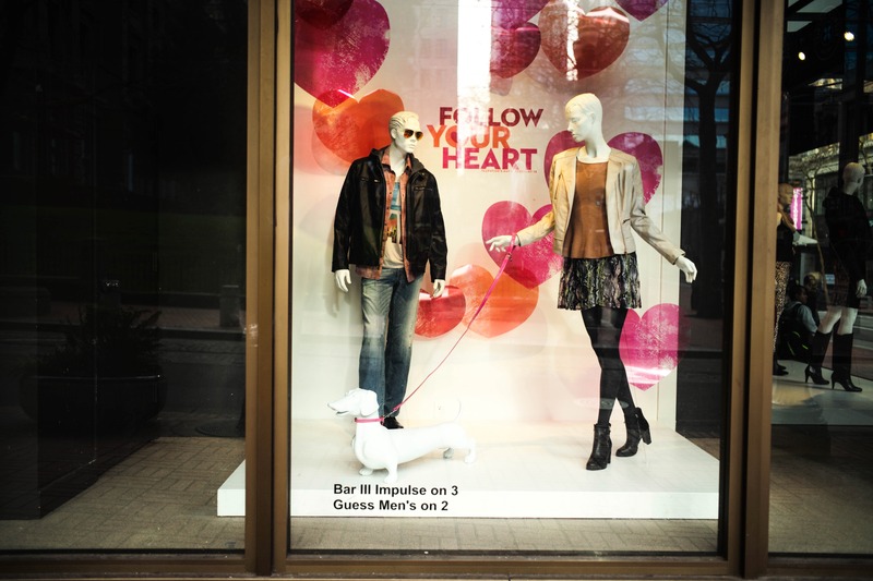 Window of Fashion and Love