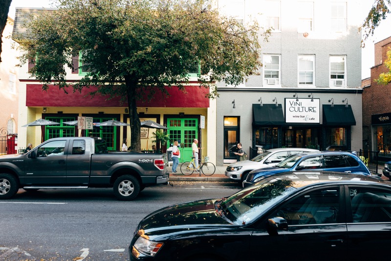 Urban Charm: A Vibrant Street Scene
