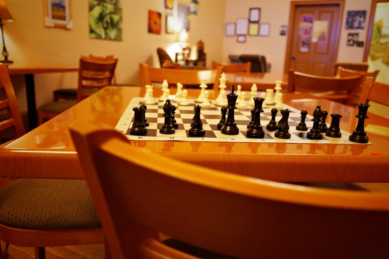 Quiet Game of Strategy