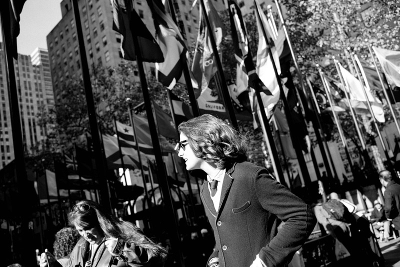 Urban Symmetry in Monochrome