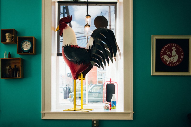 Charming Rooster Display
