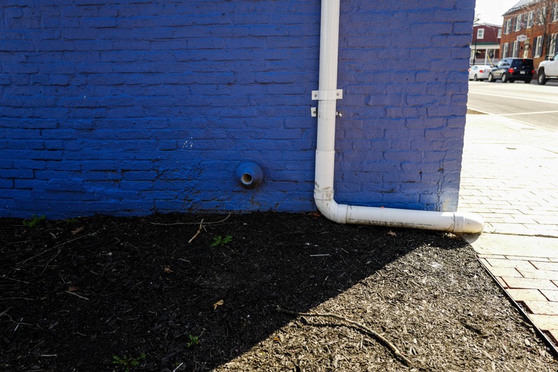 Urban Geometry in Blue