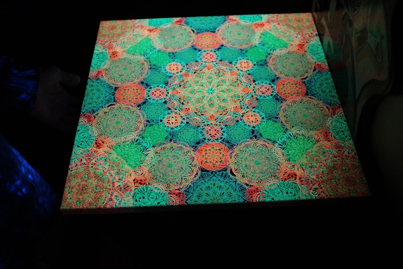 Vibrant Kaleidoscope of Light