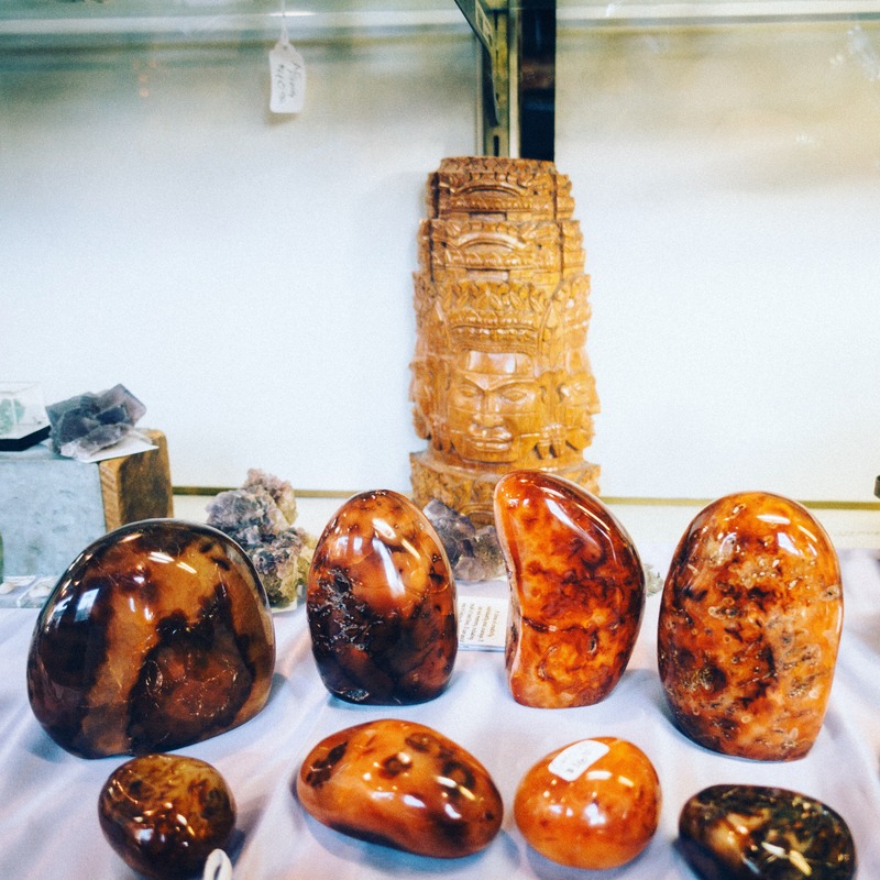 Elegant Earthy Treasures