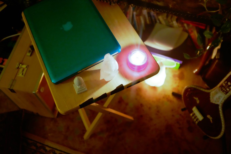 Intimate Workspace Glow