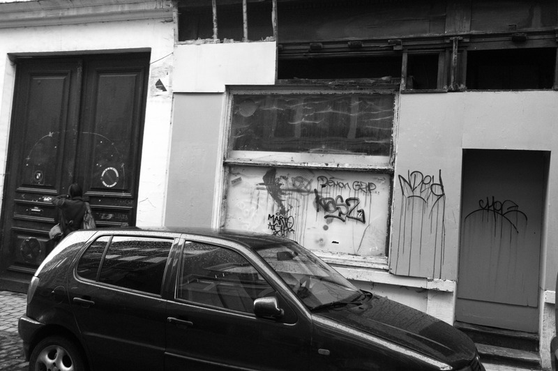 Urban Decay in Monochrome