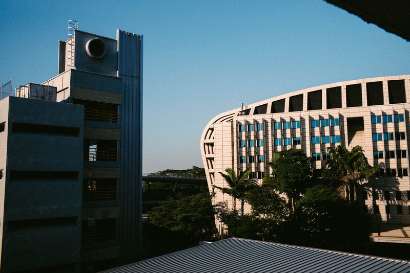 Urban Geometry at Dawn