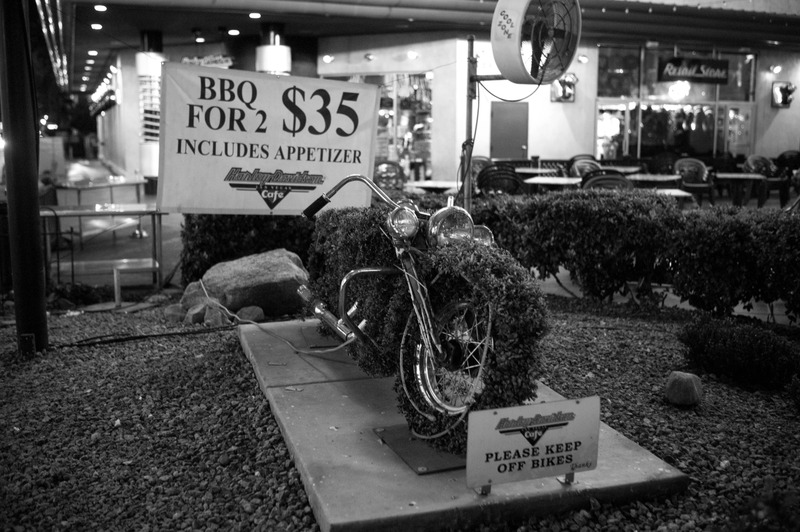 Charming Café Bicycle Display