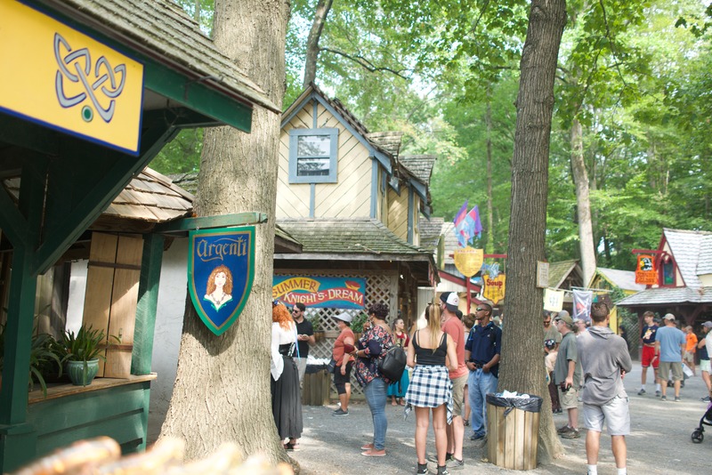 Charming Festival Vibes