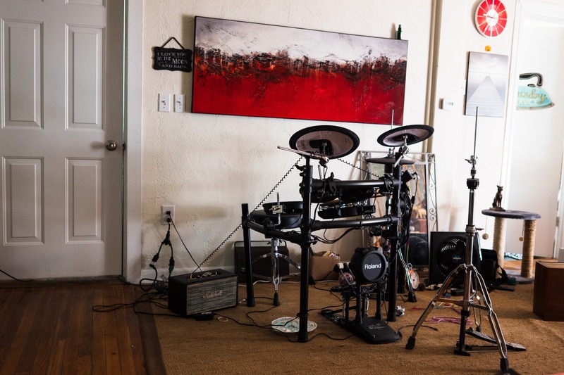 Rhythm in a Cozy Space