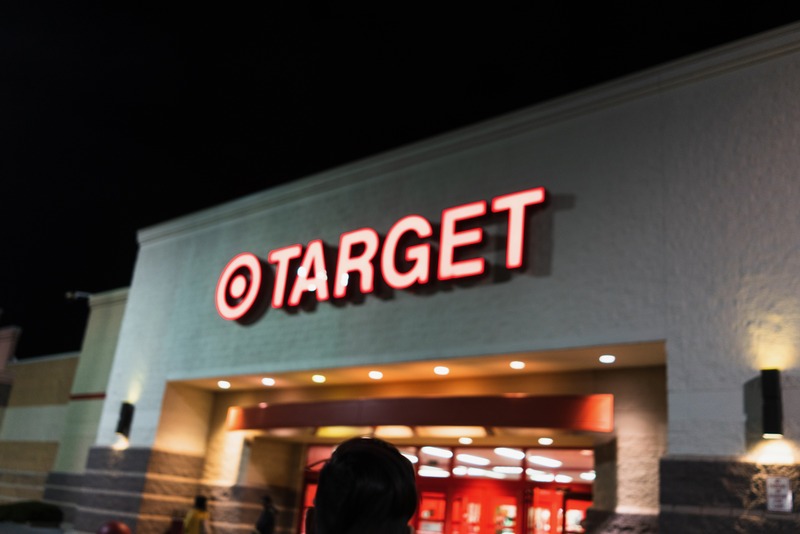 Urban Night Shopping