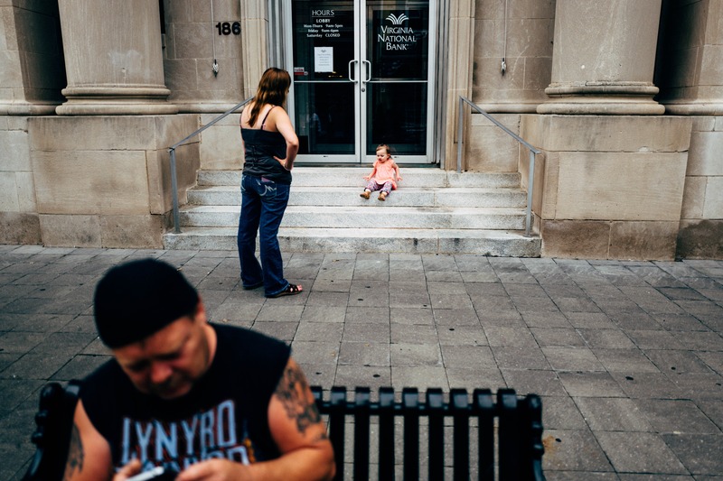 Urban Moments: A Quiet Pause